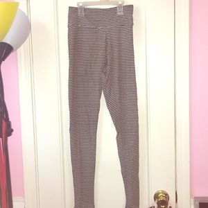American Eagle Horizontal striped leggings